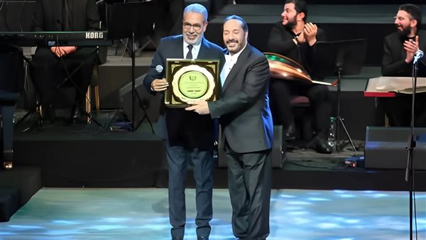 مدحت العدل وعلي الحجار