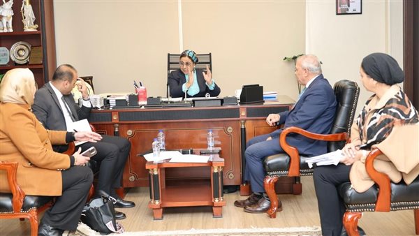 رئيسة القومى للمرأة