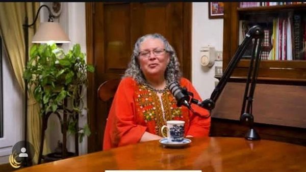 والدة آسر ياسين