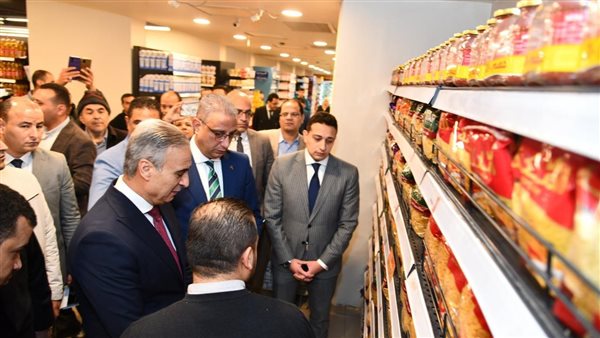 محافظ الفيوم ورئيس