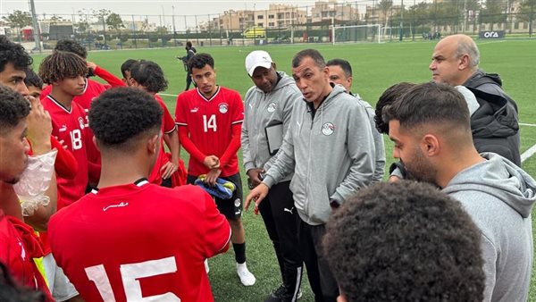 أسامة نبيه مه لاعبي