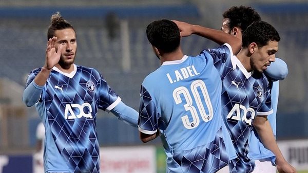 بيراميدز وغزل المحلة