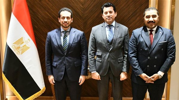 وزير الشباب والرياضة