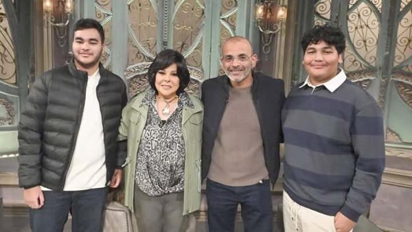 أيمن بهجت قمر وأولاده