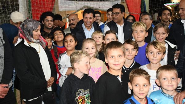 وزير الشباب والرياضة