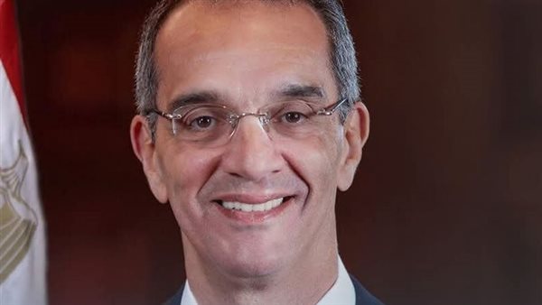 وزير الاتصالات 