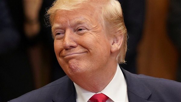 الرئيس الأمريكي دونالد