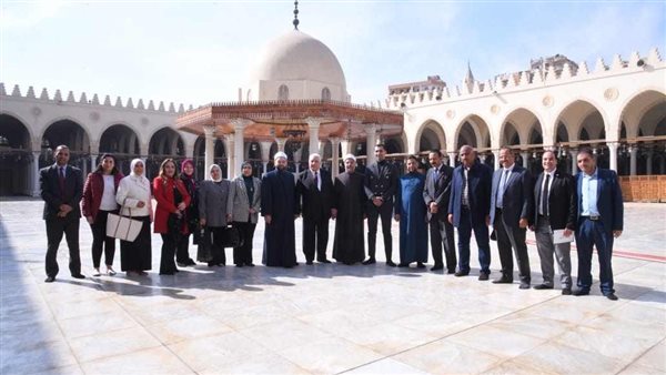 لجنة الشئون الدينية