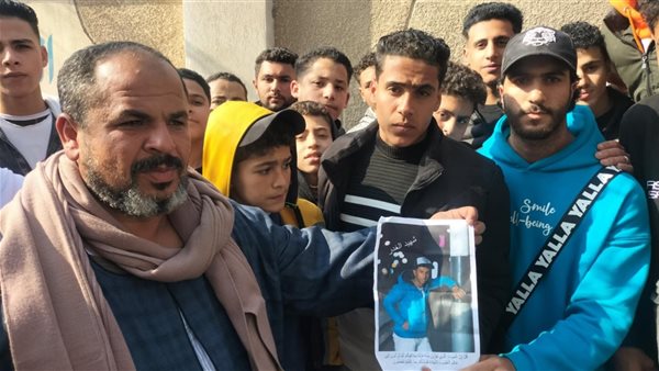 أسرة الشاب أسامة