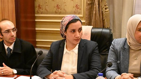 النائبة آية مدني،