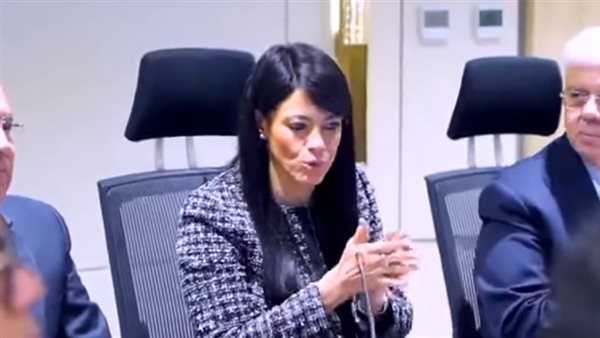 وزيرة التخطيط 