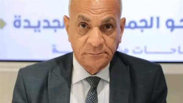 كمال حسنين رئيس حزب