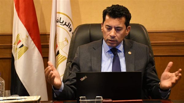 وزير الشباب والرياضة