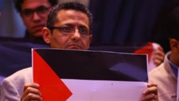 نقيب الصحفيين