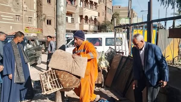 إزالة اشغالات الباعة