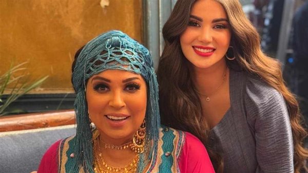 هدى الاتربي وفيفي