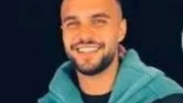 اللاعب يوسف رمضان