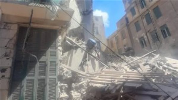 إنهيار عدة طوابق