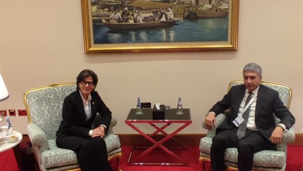 جانب من اللقاء