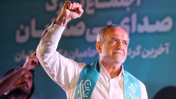 الرئيس الإيراني مسعود