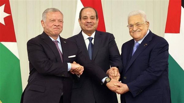 الرئيس السيسي ونظيريه