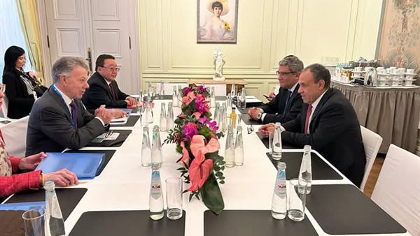 وزير الخارجية 