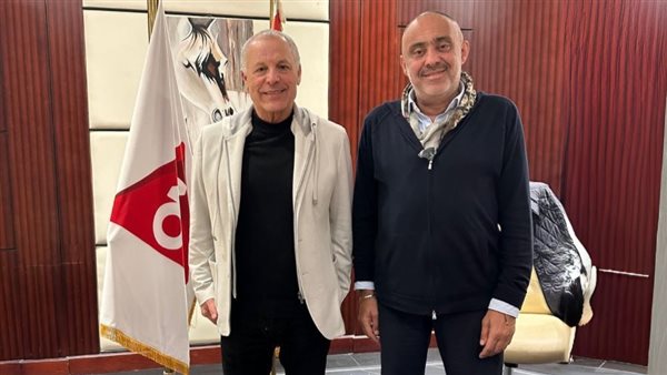 هاني أبو ريدة مع