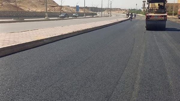 جانب من اعمال الرصف