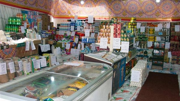 جانب من المعارض 