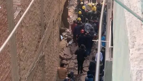 انهيار عقار 