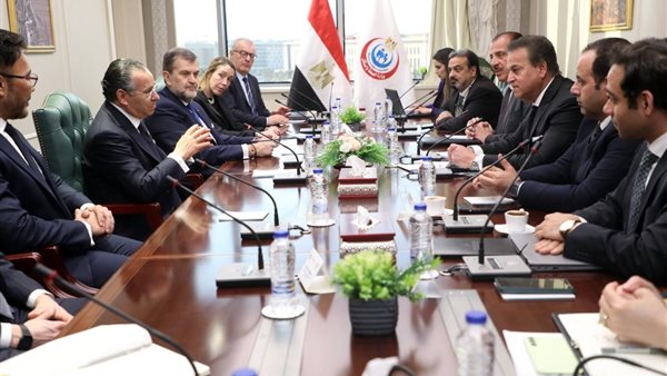 جانب من اللقاء