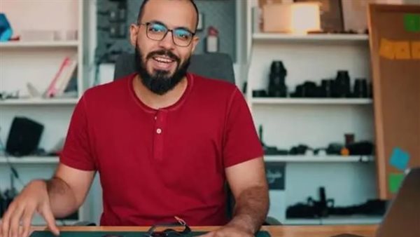 أحمد أبو زيد 