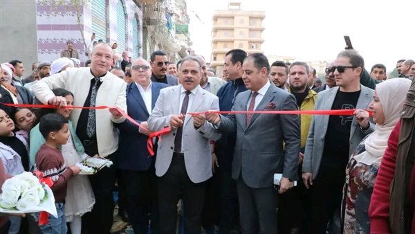 محافظ الشرقية يفتتح