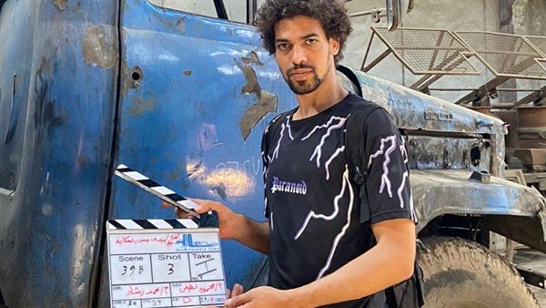 الفنان الشاب أدهم