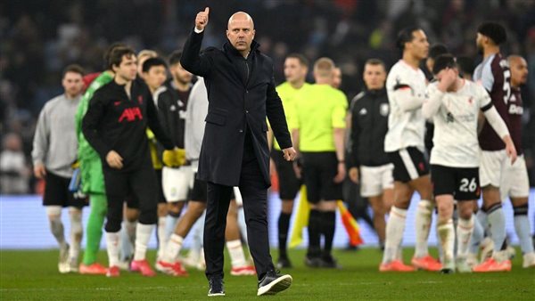 آرني سلوت مدرب ليفربول