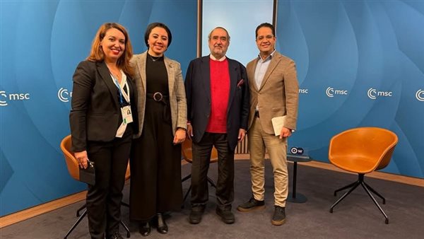 النائبة أميرة صابر