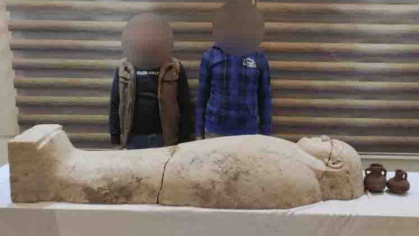 تابوت أثري - ارشيفية