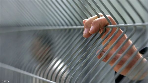 أفرج عن الأسير الأسبوع