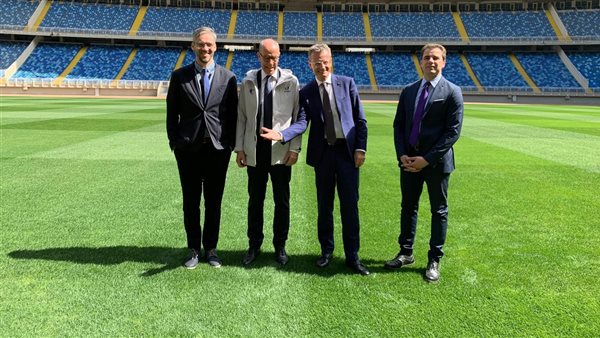 الزيارة لاستاد العاصمة