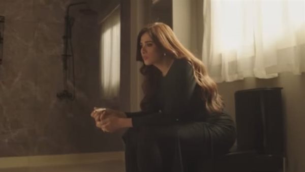 ياسمين عبد العزيز