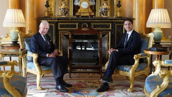 وزراء كندا مع الملك