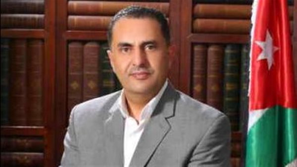 نضال أبو زيد الخبير