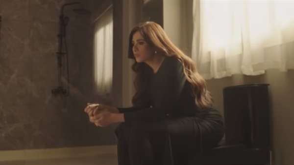 ياسمين عبد العزيز