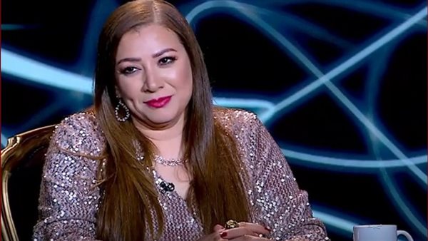 الفنانة انتصار