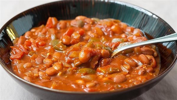 أرشيفية الفول بالخلطة