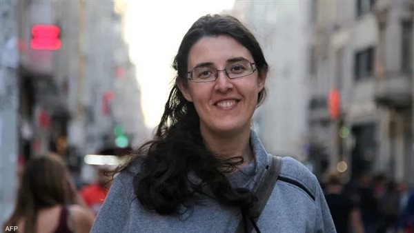 إليزابيث تسوركوف،