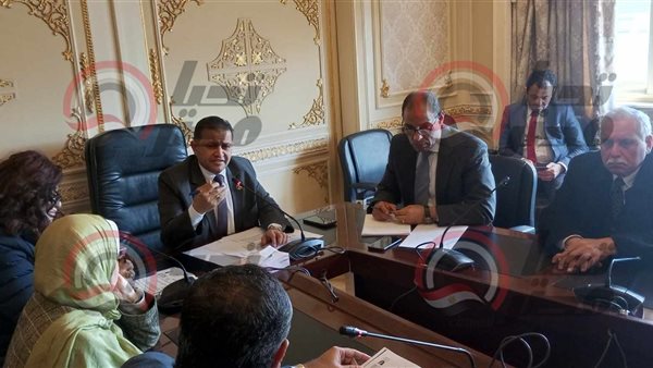  لجنة الصناعة بمجلس