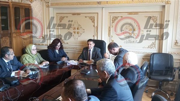  لجنة الصناعة بمجلس