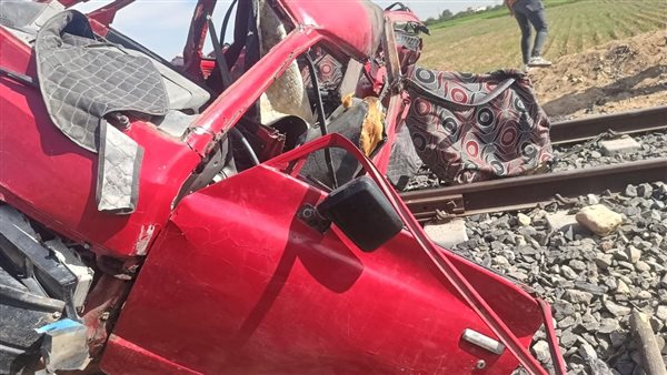 حادث تصادم قطار بسيارة