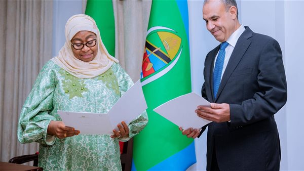 وزير الخارجية - رئيسة